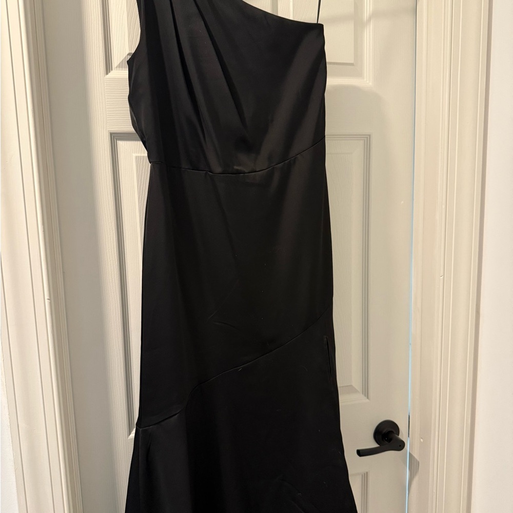 Sam Edelman Sleek Black One-Shoulder Dress